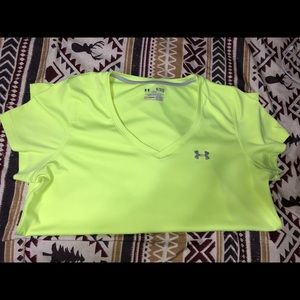 Under Armour tee